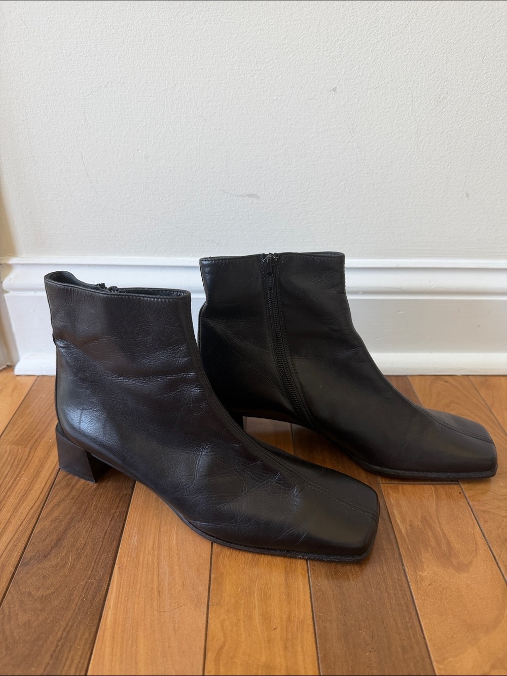 NWOT Paul Green Leather Ankle Boots Square Toe
